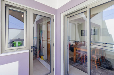 9 BALCONY.jpg
