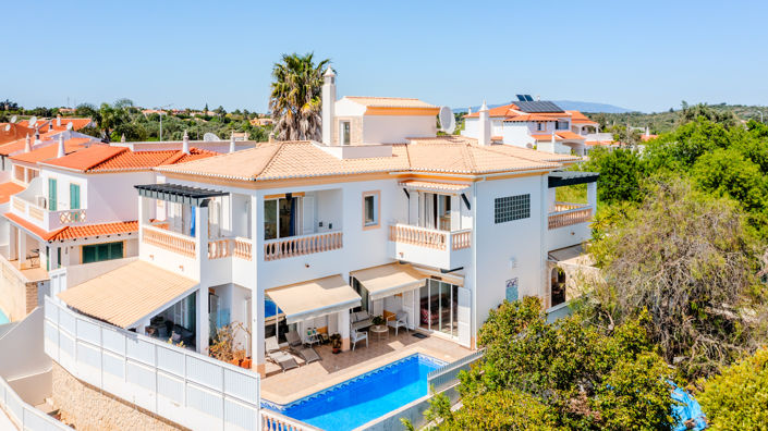 Image No.1-4 Bed Villa for sale