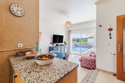 6.4 DINNING ROOM.jpg