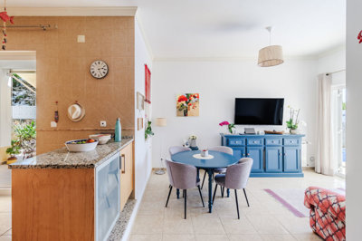 6.1 DINNING ROOM.jpg