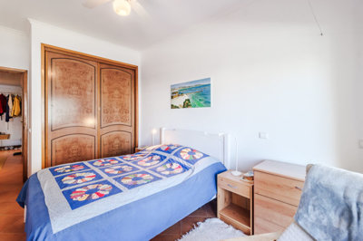 11 bedroom.jpg