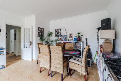 4 living room.jpg