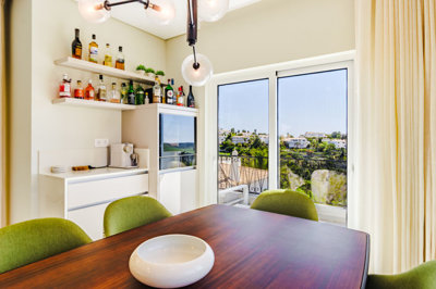 7 DINING TABLE.jpg