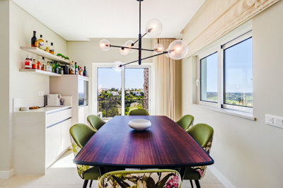 8 DINING TABLE.jpg