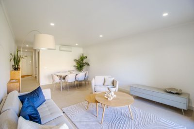 Living area (Large).jpg