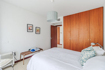 13 BEDROOM.jpg