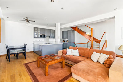 LIVING ROOM 5.jpg