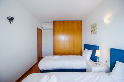 13-Bedroom.jpg