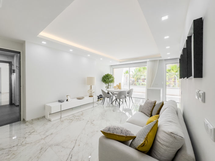 Image No.1-4 Bed Apartment for sale