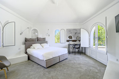 5 BEDROOM.jpg