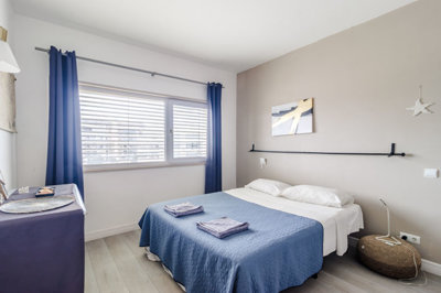 10 BEDROOM.jpg