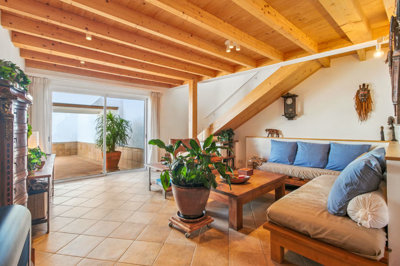 3 living room.jpg