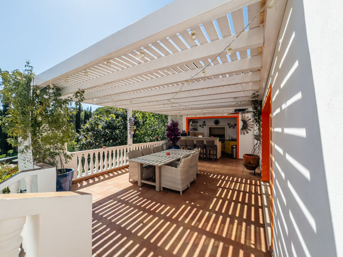 Image No.25-6 Bed Villa for sale