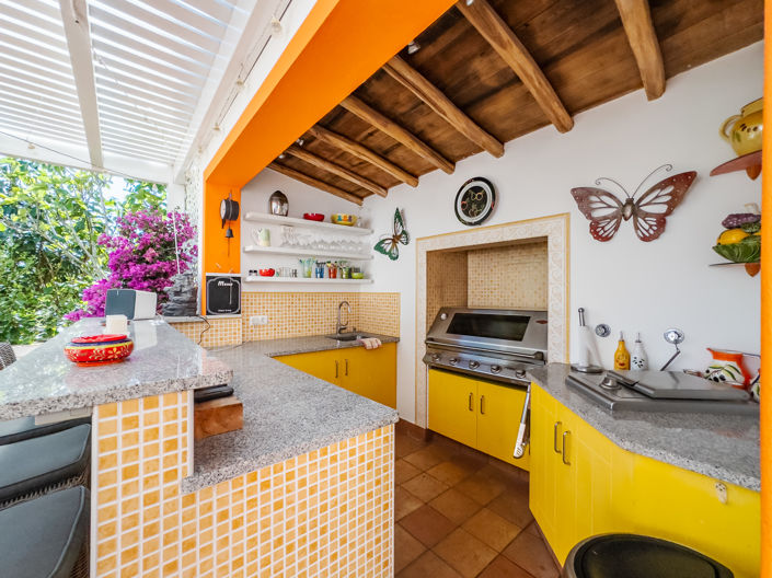 Image No.27-6 Bed Villa for sale