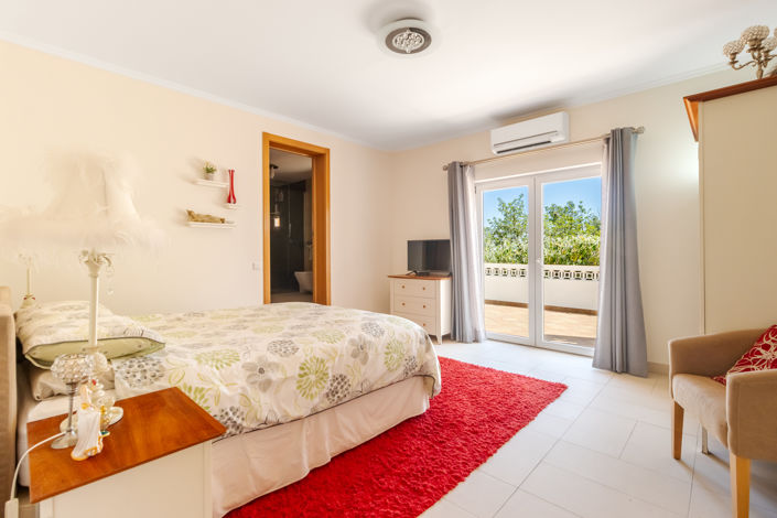 Image No.29-6 Bed Villa for sale