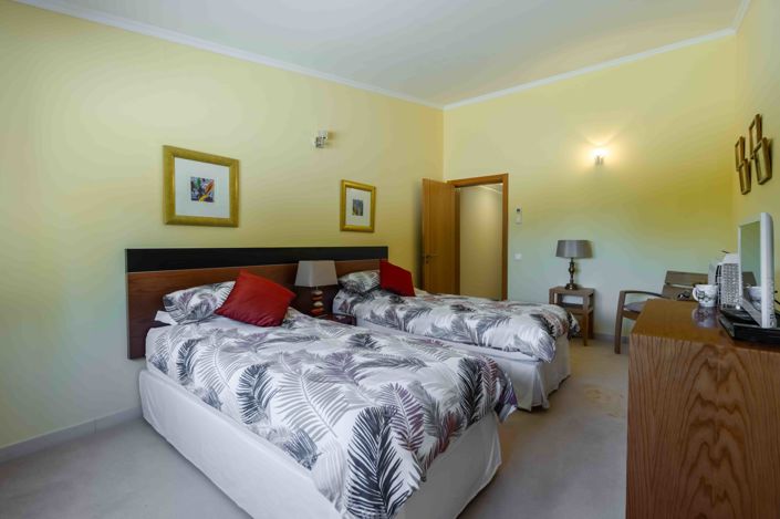 Image No.38-6 Bed Villa for sale