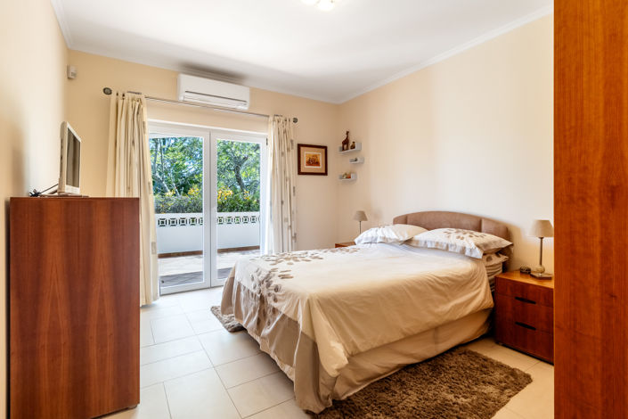 Image No.38-6 Bed Villa for sale