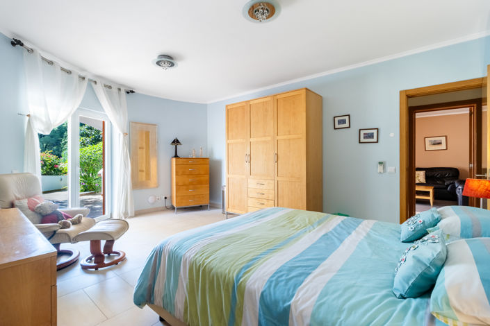Image No.41-6 Bed Villa for sale
