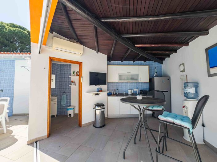 Image No.57-6 Bed Villa for sale