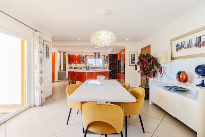 Image No.6-6 Bed Villa for sale