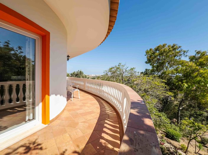 Image No.10-6 Bed Villa for sale