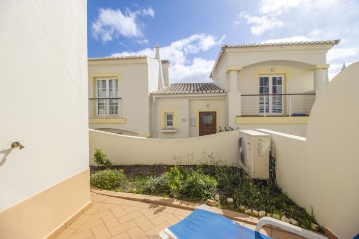 Image No.28-3 Bed Townhouse for sale