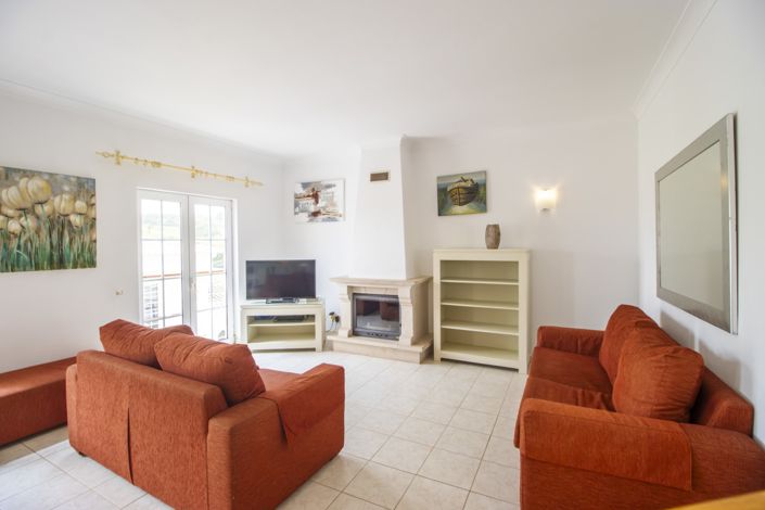 Image No.5-3 Bed Townhouse for sale