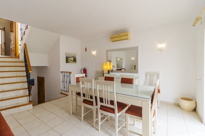 Image No.8-3 Bed Townhouse for sale