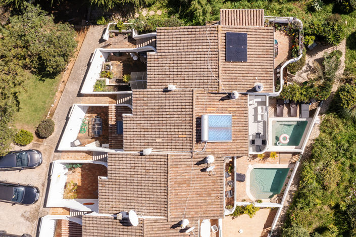 Image No.20-2 Bed Townhouse for sale