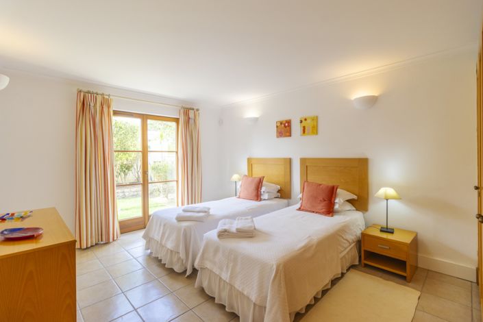 Image No.14-3 Bed Villa for sale