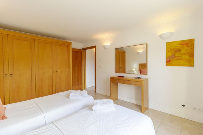 Image No.15-3 Bed Villa for sale