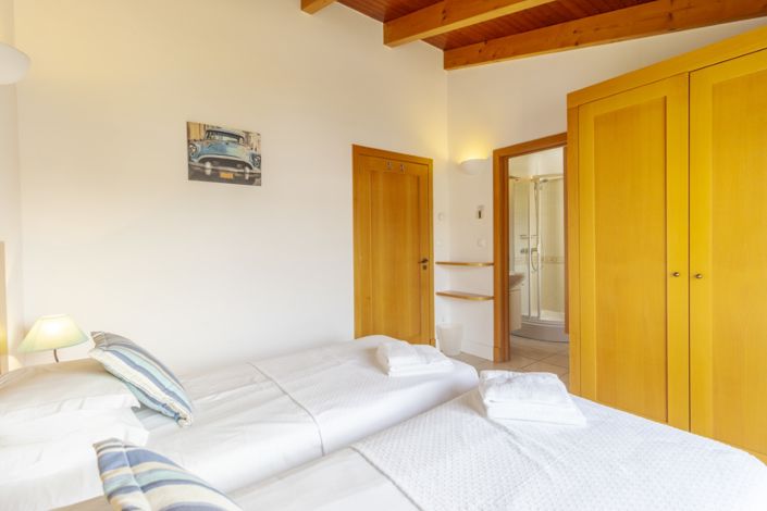 Image No.26-3 Bed Villa for sale