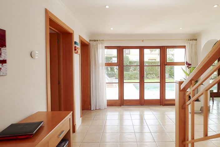 Image No.8-3 Bed Villa for sale