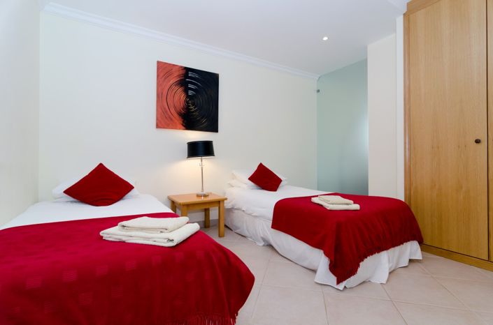 Image No.24-8 Bed Villa for sale