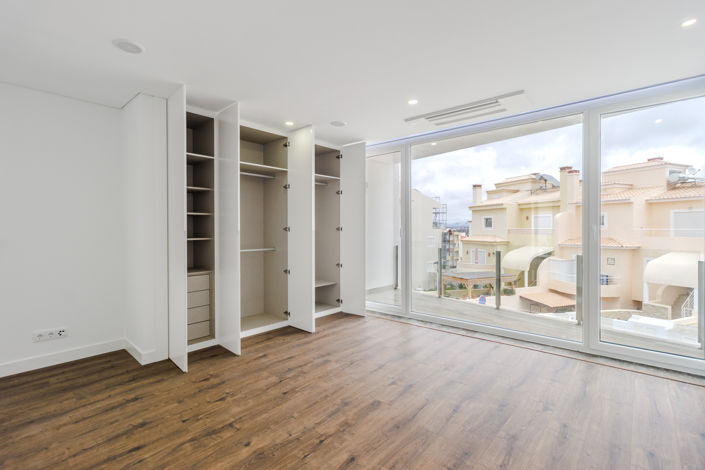 Image No.32-5 Bed Villa for sale