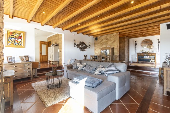 Image No.3-Villa de 4 chambres à vendre à Lagos