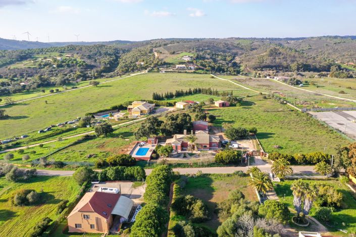 Image No.37-Villa de 4 chambres à vendre à Lagos