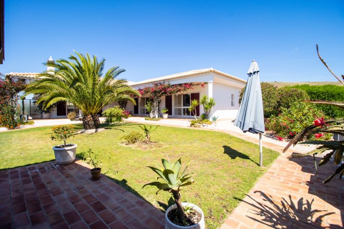 Image No.22-Villa de 4 chambres à vendre à Lagos