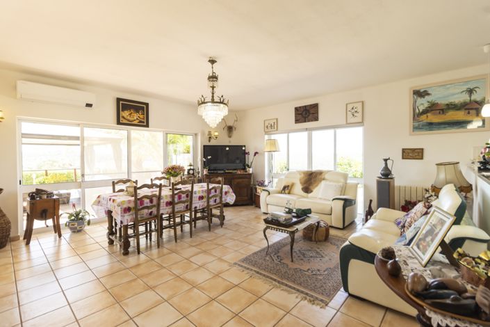 Image No.7-Villa de 4 chambres à vendre à Lagos