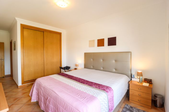 Image No.15-2 Bed Apartment for sale