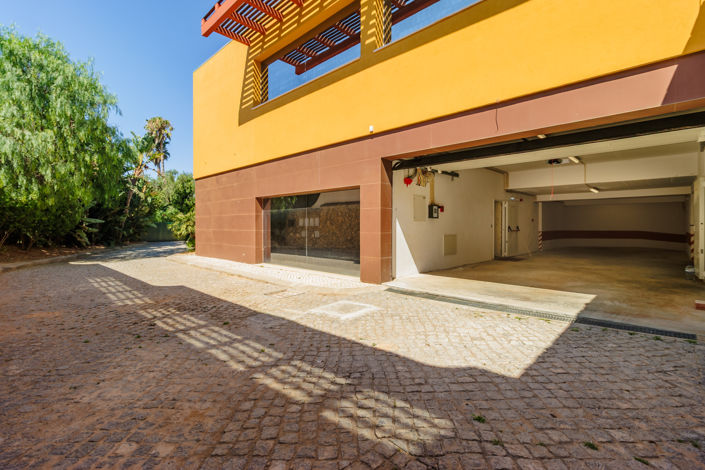 Image No.38-Commercial for sale