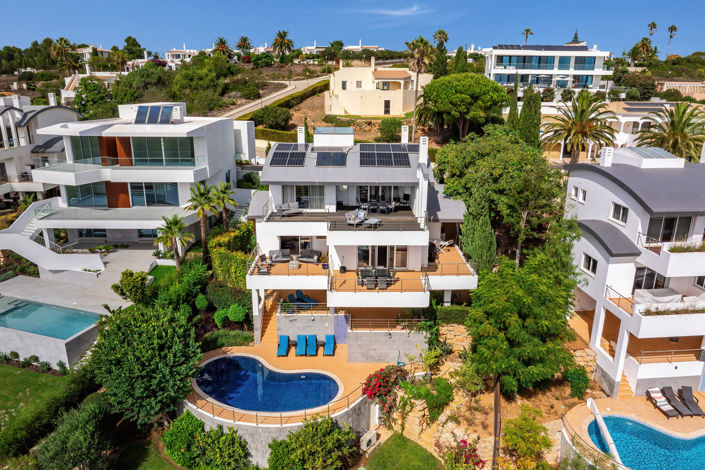 Image No.1-4 Bed Villa for sale