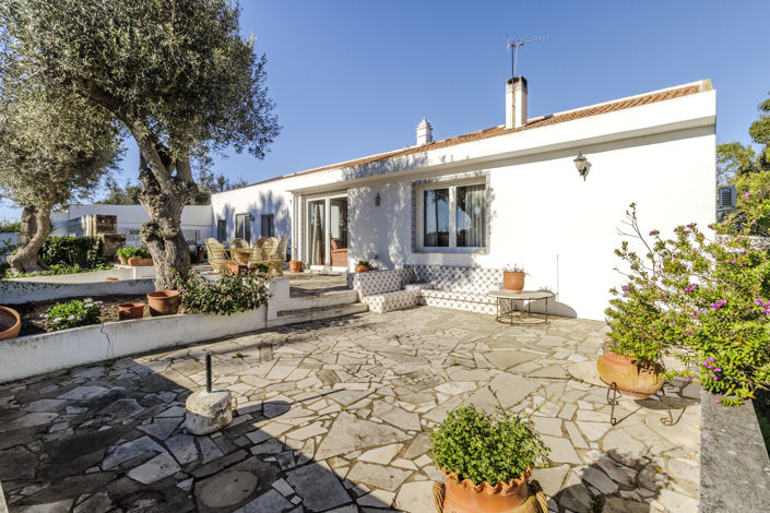 Image No.30-3 Bed Villa for sale