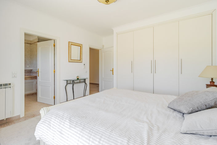 Image No.32-5 Bed Villa for sale