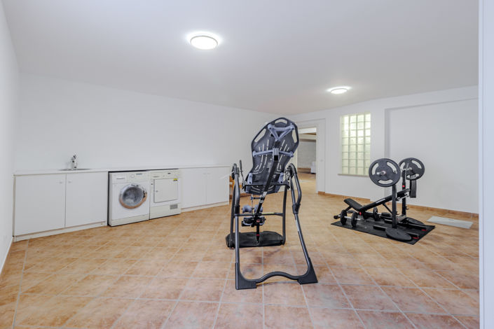 Image No.46-5 Bed Villa for sale