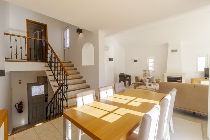 Image No.5-2 Bed Townhouse for sale