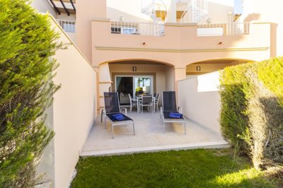 Terrace_f (Large).jpg