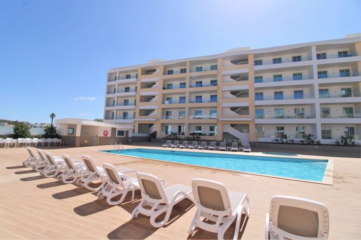 Image No.17-3 Bed Apartment for sale