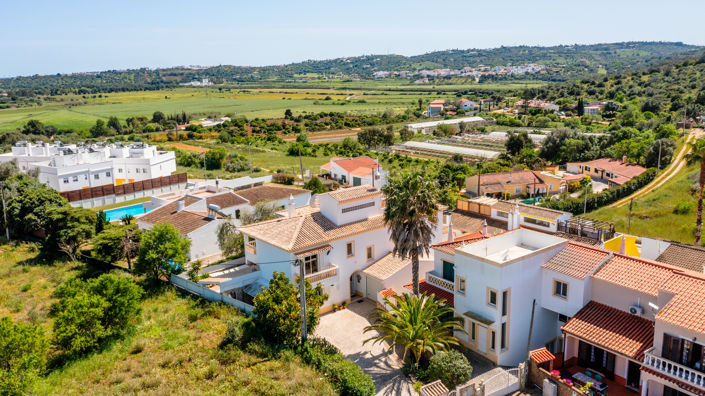 Image No.64-Villa de 4 chambres à vendre à Lagos