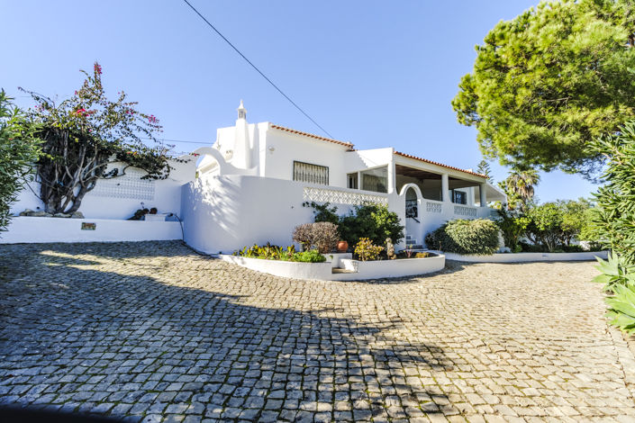 Image No.3-Villa de 5 chambres à vendre à Lagos